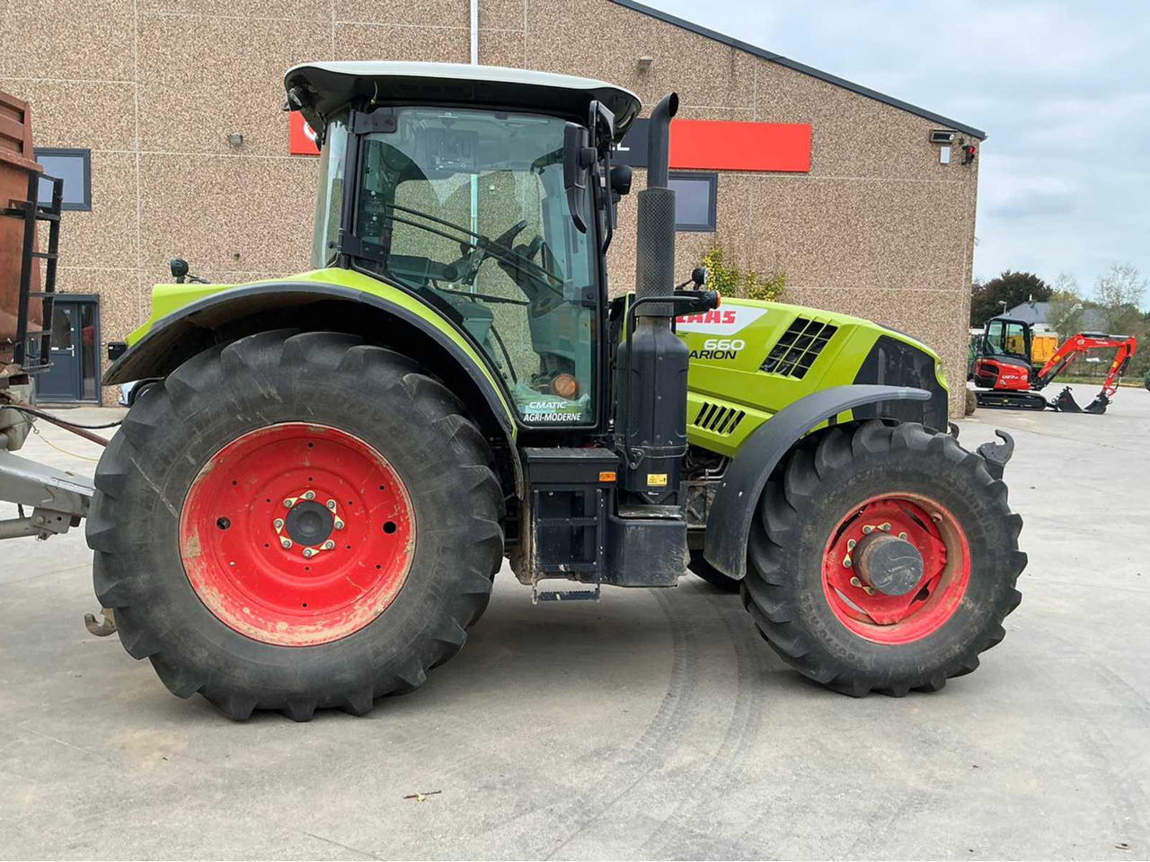 Tractor Claas ARION 660