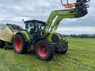 Tractor Claas ARION 660 CMATIC