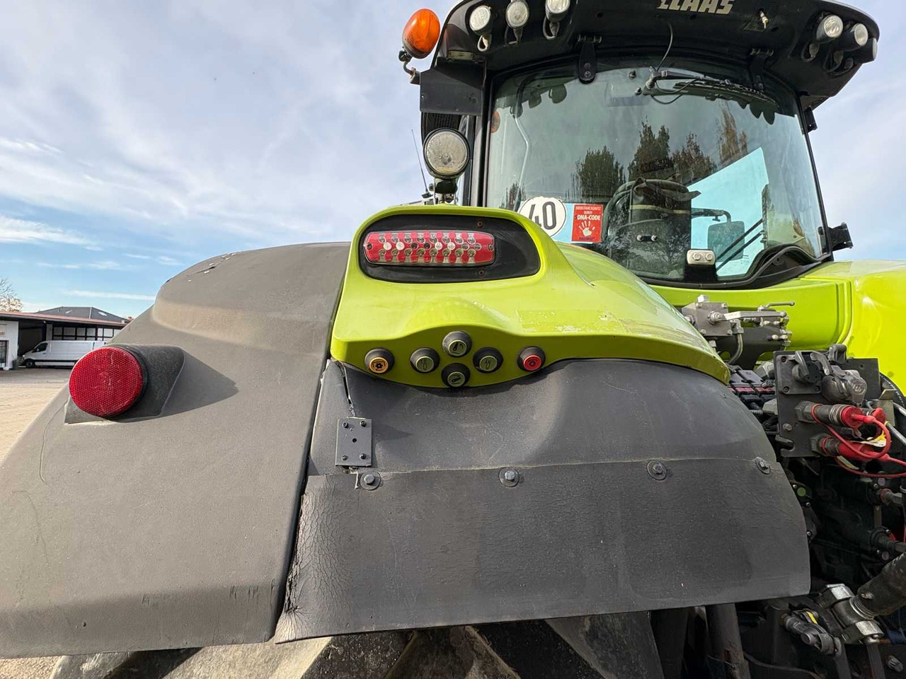Tractor Claas ARION 850 C-MATIC