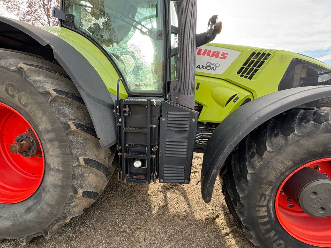 Tractor Claas ARION 850 C-MATIC