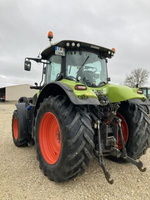 Tractor Claas AXION 820 CEBIS