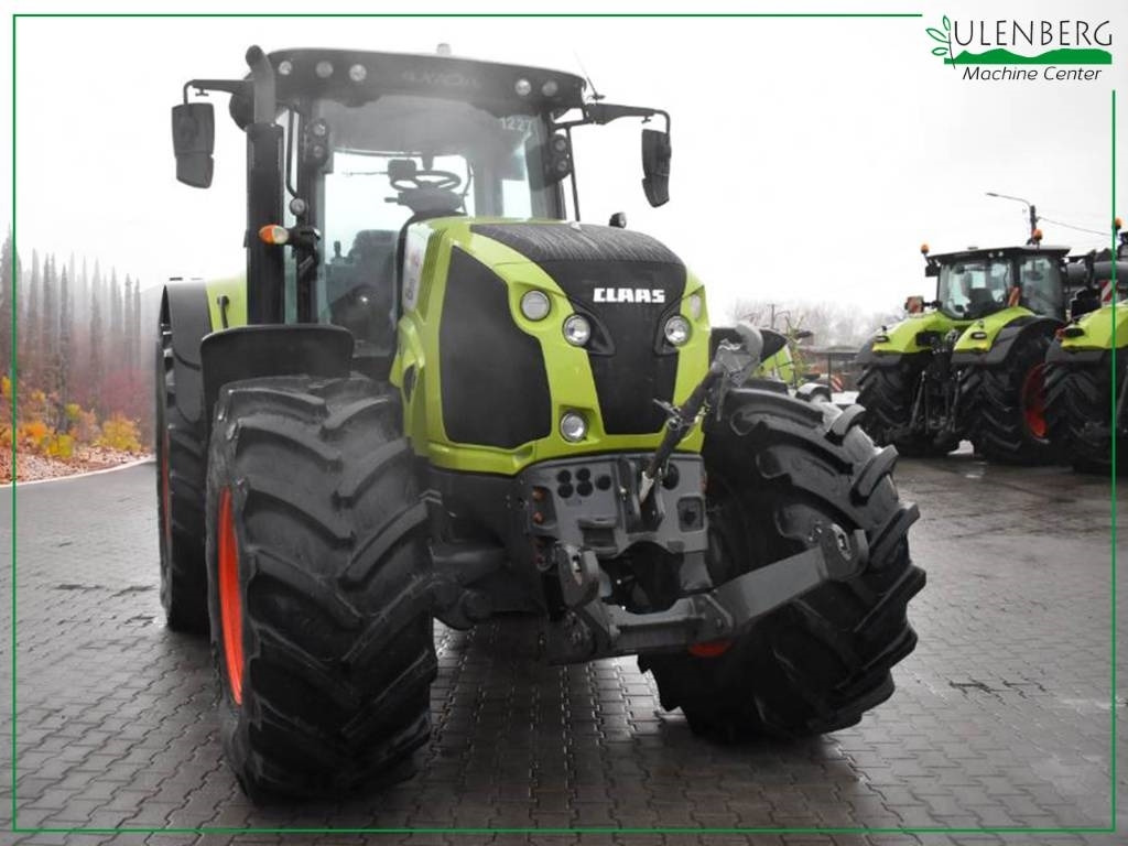 Tractor Claas AXION 850