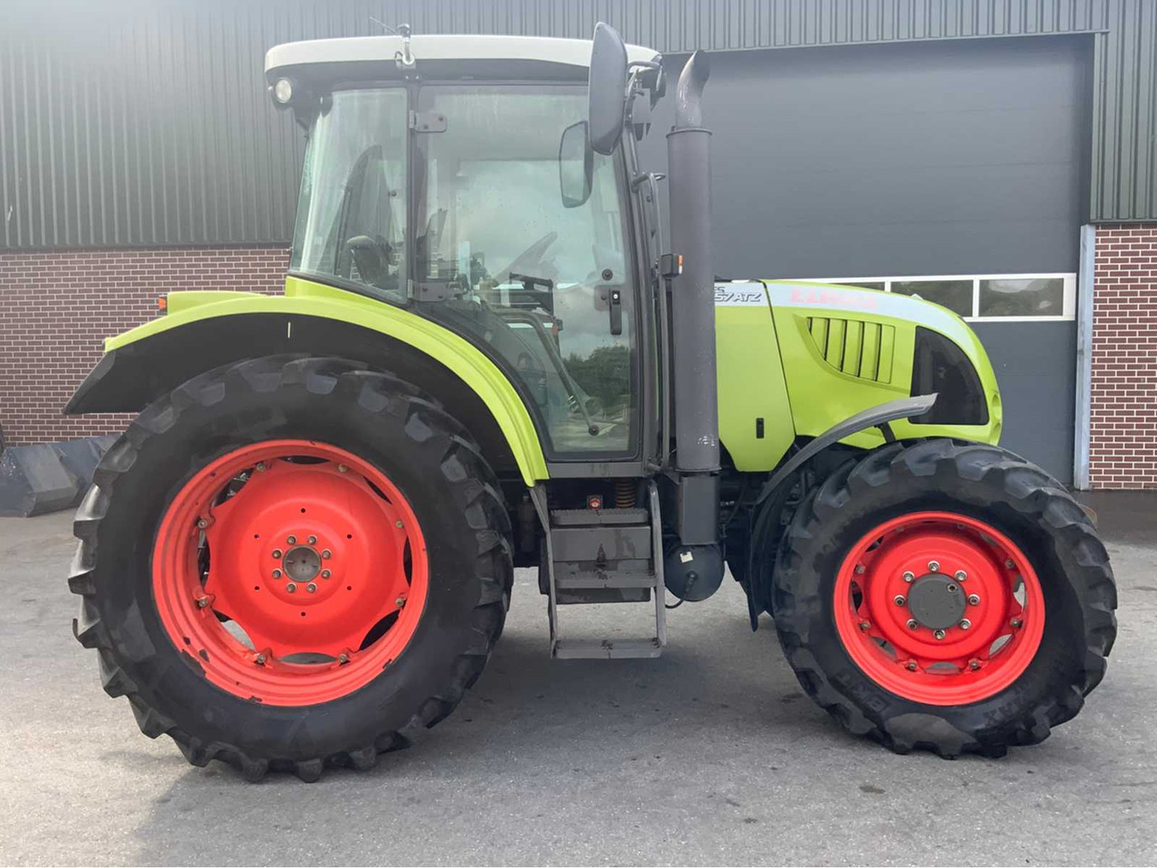 Tractor Claas Ares 557 ATZ