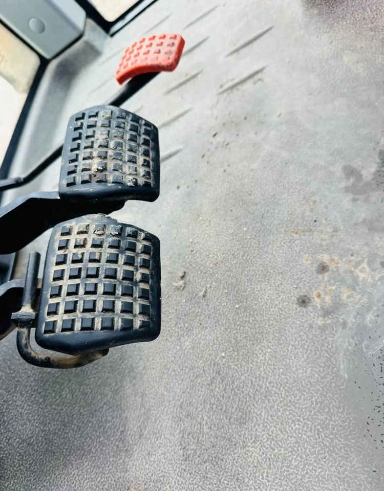 Tractor Claas Ares 657 ATZ