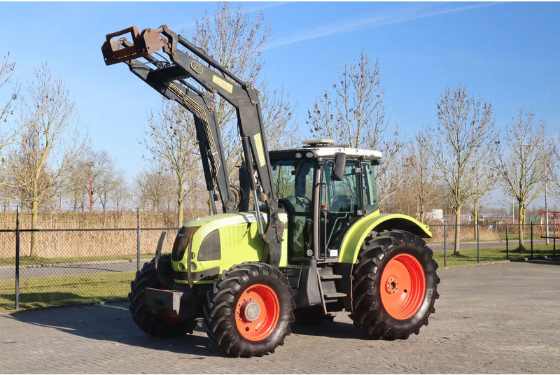 Tractor Claas Ares 697 | FRONT LOADER | WITH REGISTRATION