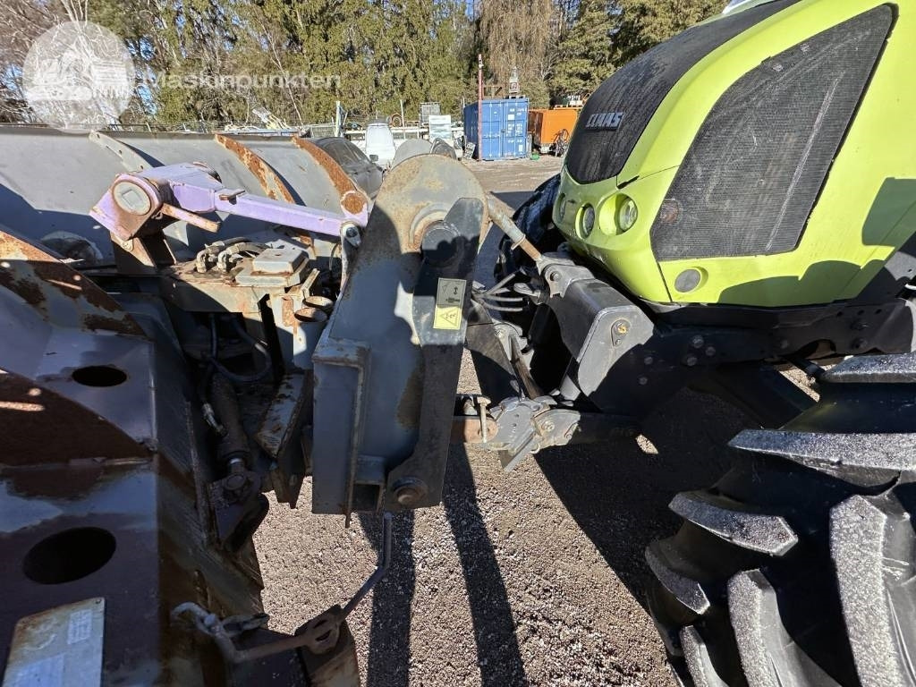 Tractor Claas Arion 410