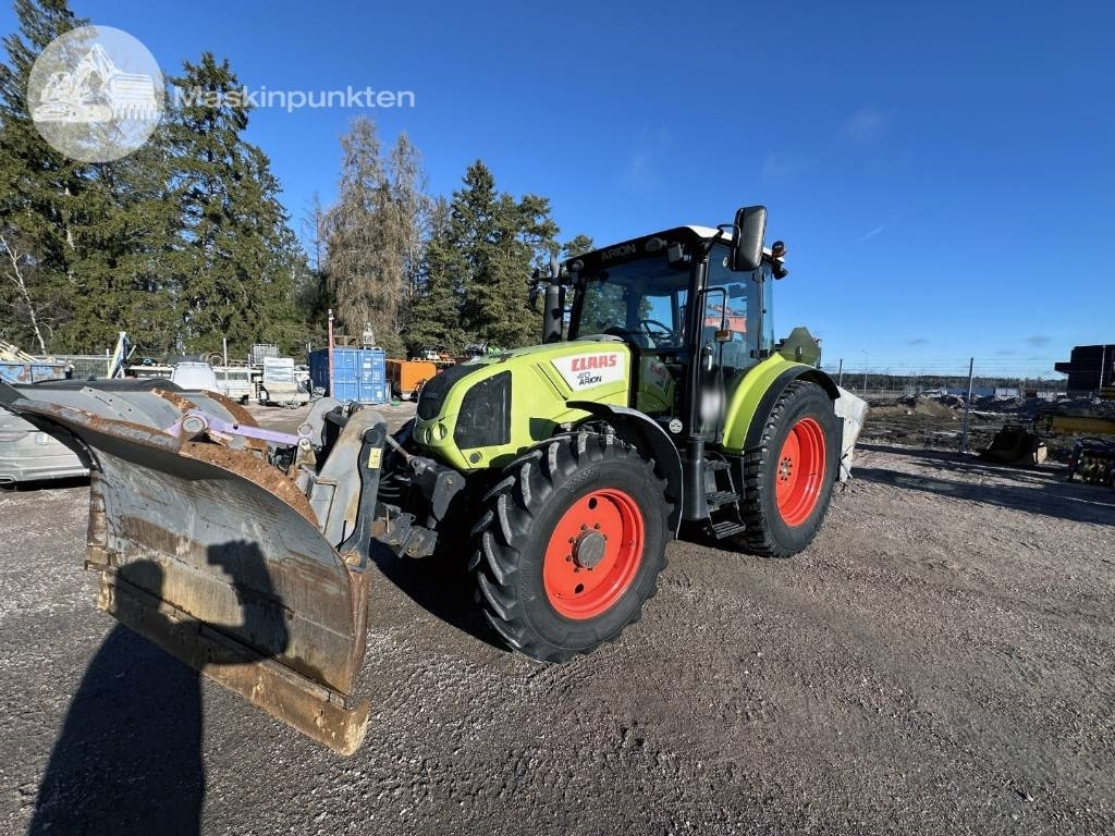 Tractor Claas Arion 410