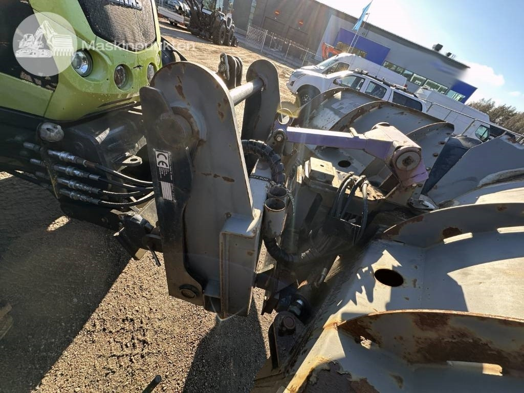 Tractor Claas Arion 410