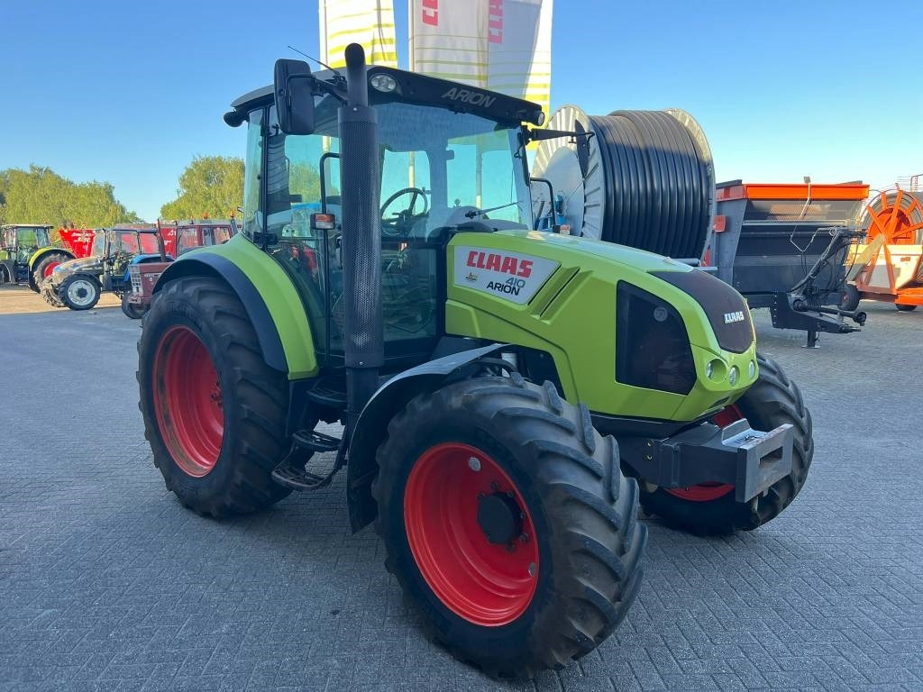 Tractor Claas Arion 410