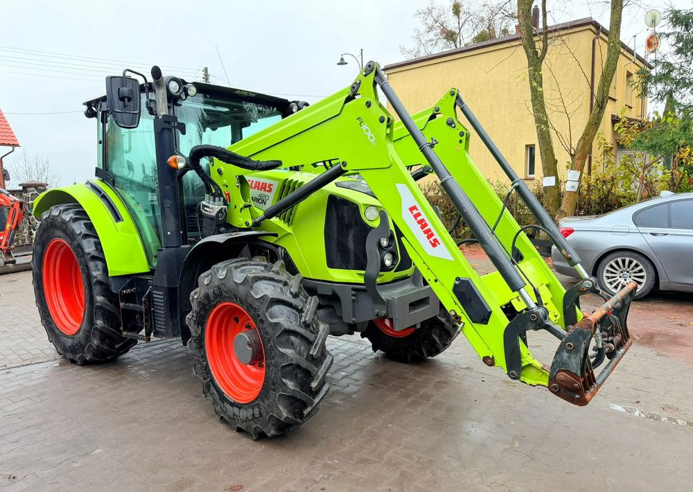 Tractor Claas Arion 420