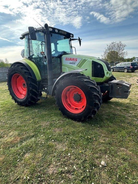 Tractor Claas Arion 430