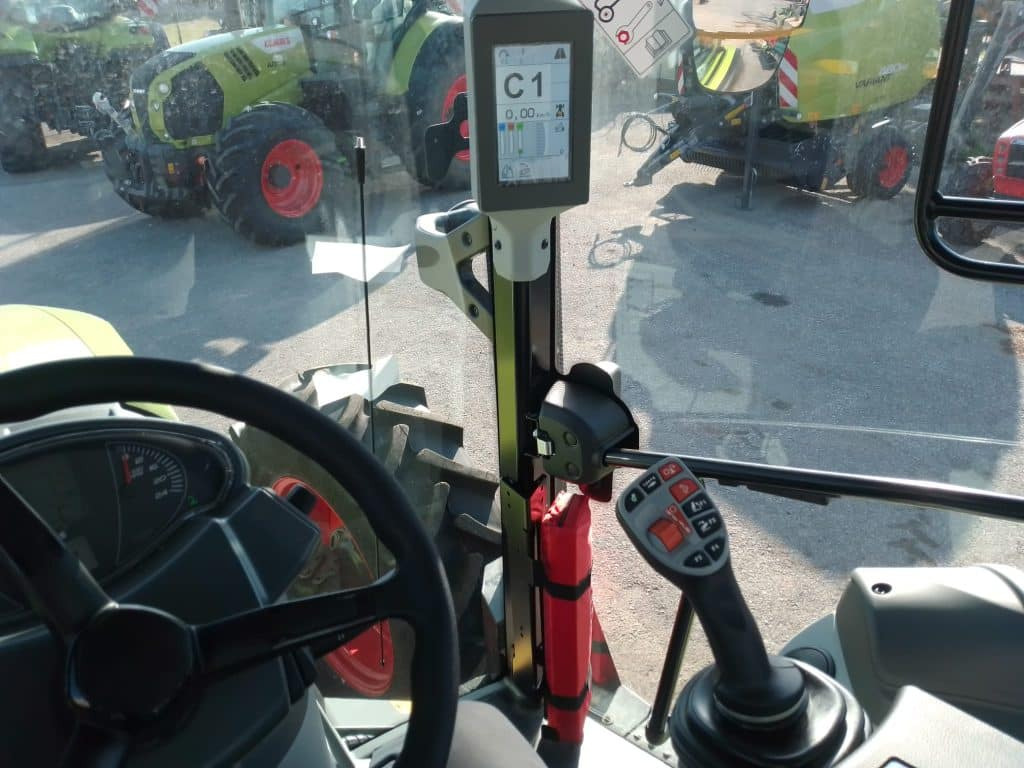 Tractor Claas Arion 430
