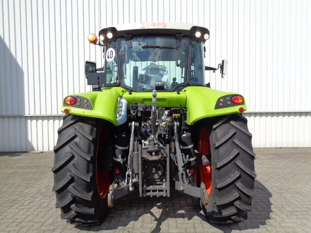 Tractor Claas Arion 430
