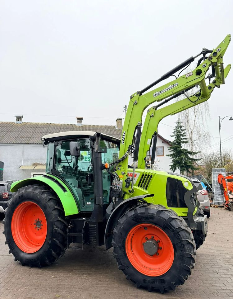 Tractor Claas Arion 440