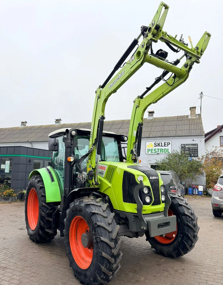Tractor Claas Arion 440