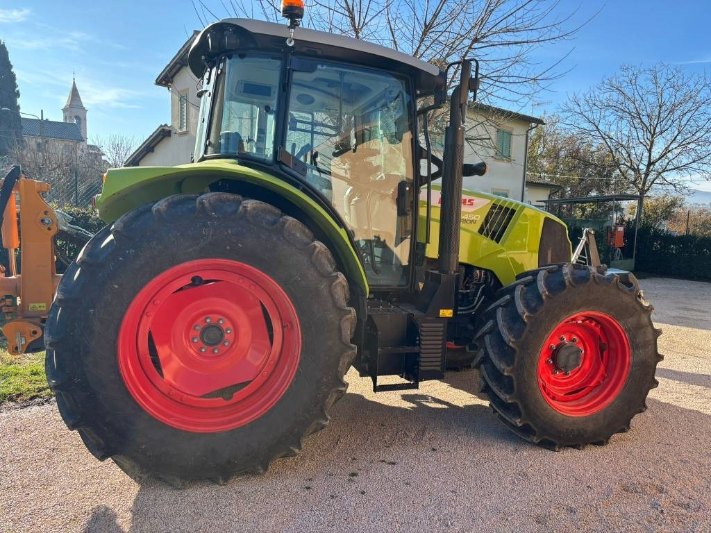 Tractor Claas Arion 450