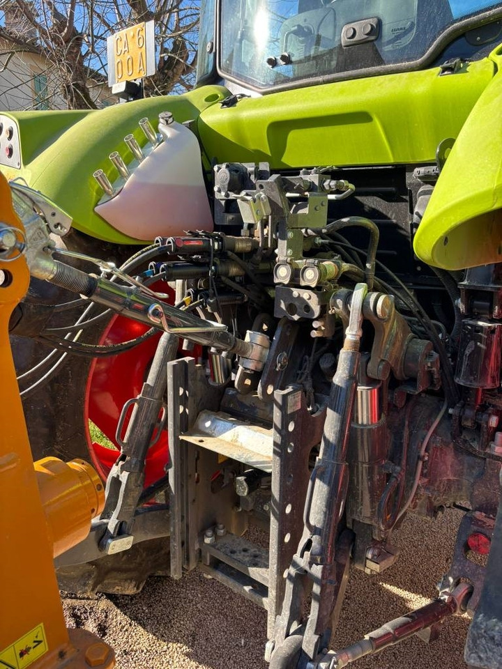 Tractor Claas Arion 450