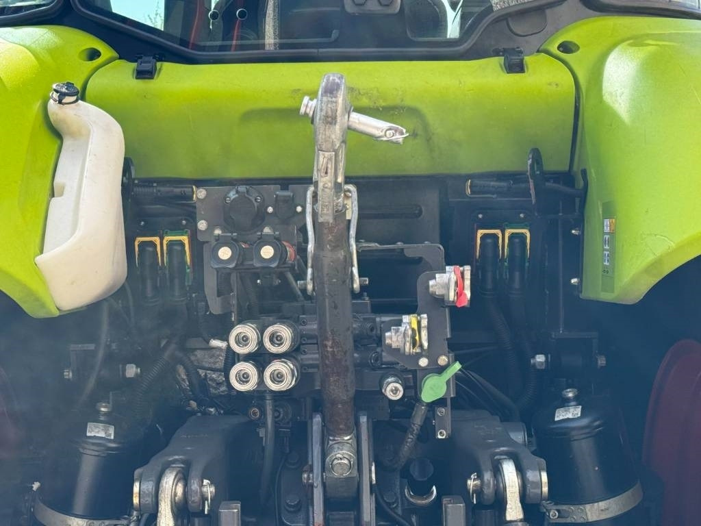 Tractor Claas Arion 450 CIS