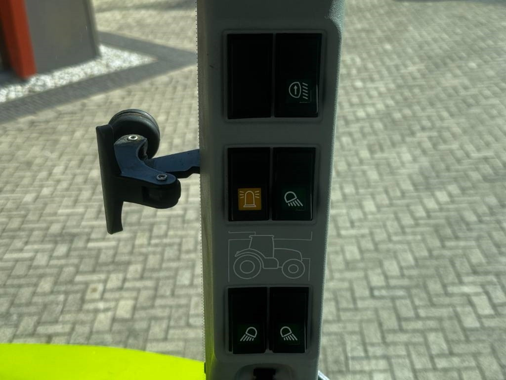 Tractor Claas Arion 450 CIS - HEXASHIFT, airbrakes, suspension,