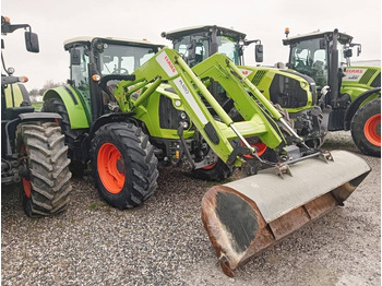 Tractor Claas Arion 460 