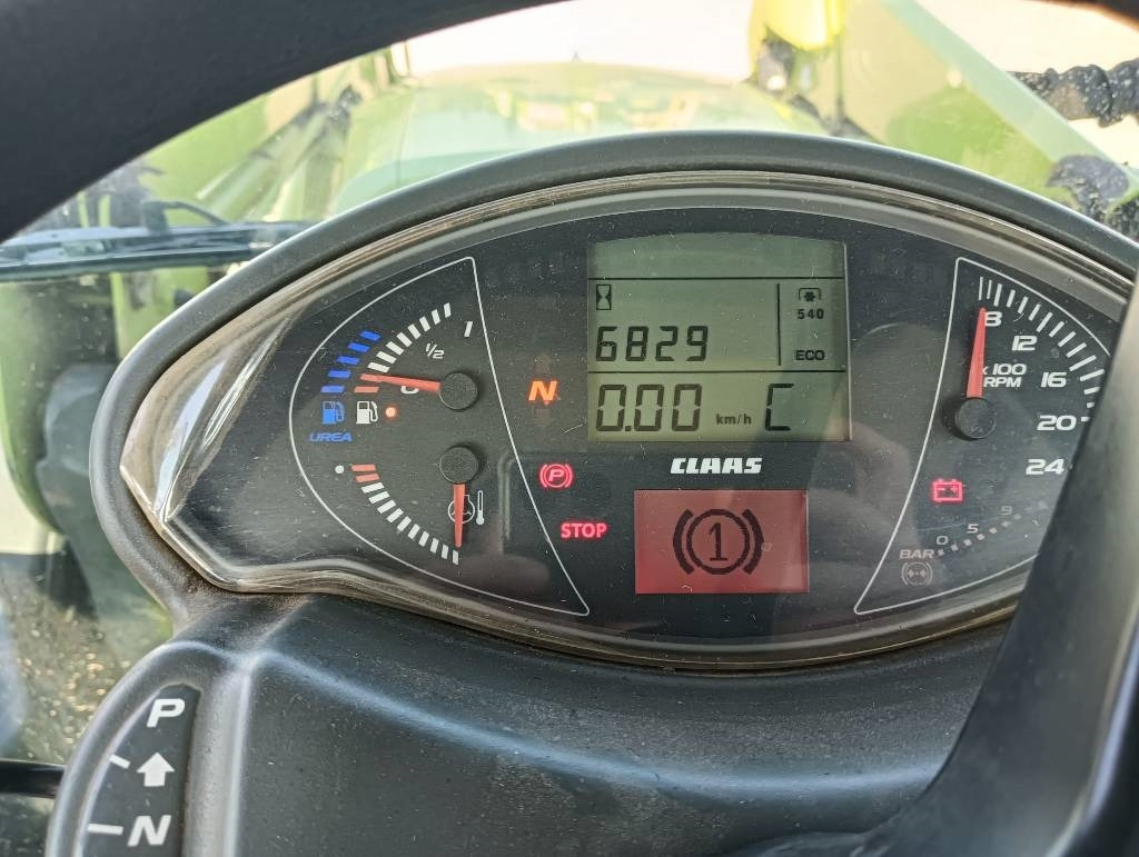 Tractor Claas Arion 460
