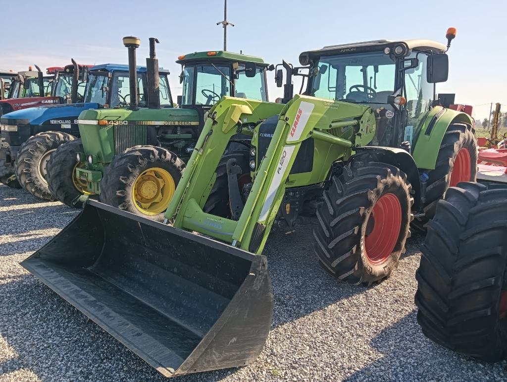 Tractor Claas Arion 460