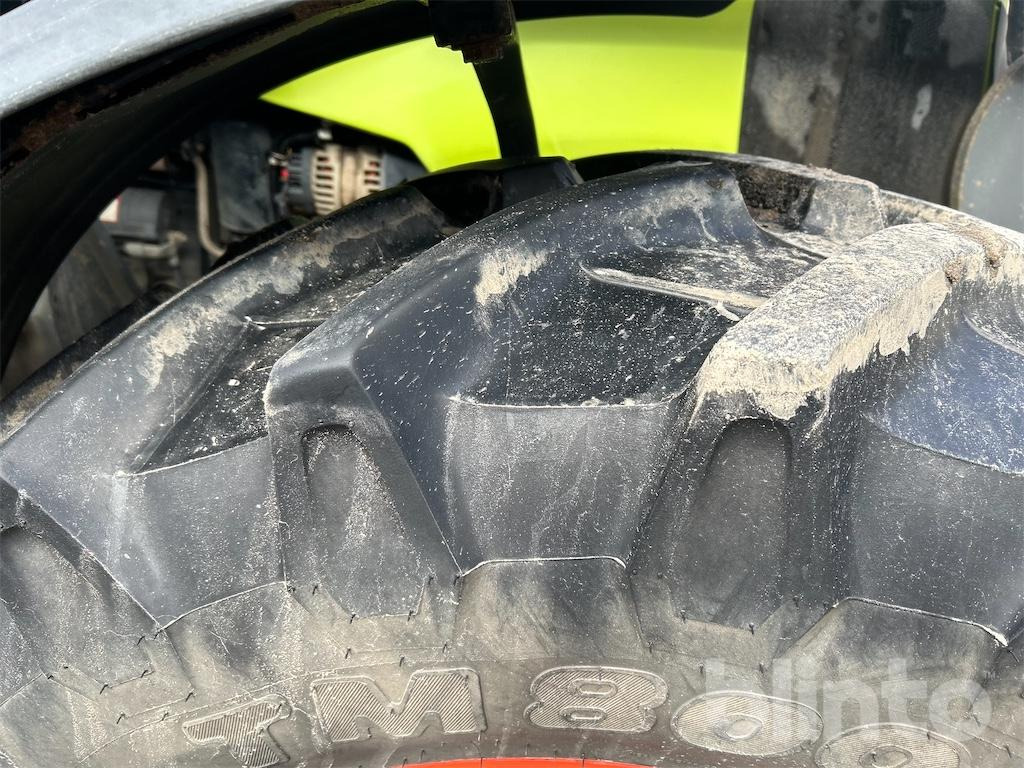 Tractor Claas Arion 460