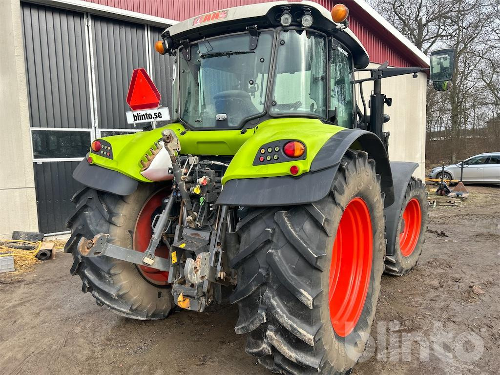 Tractor Claas Arion 460