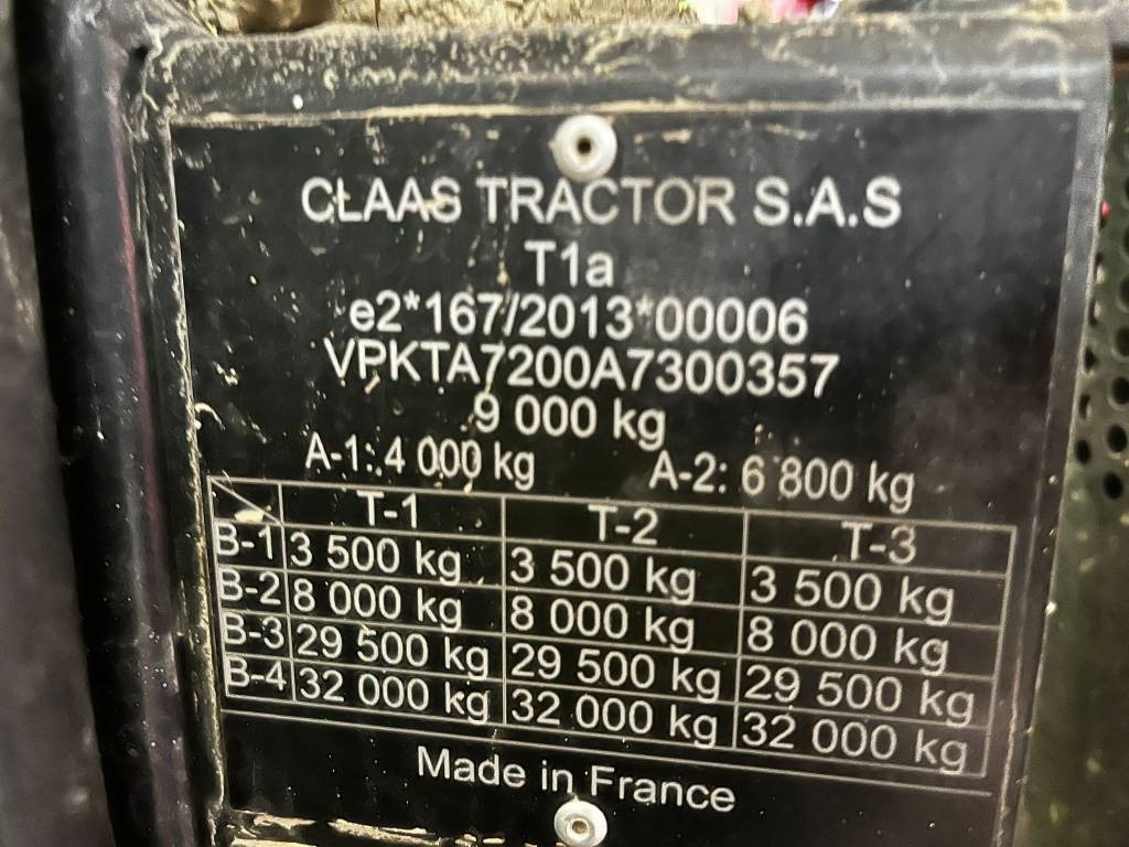 Tractor Claas Arion 470