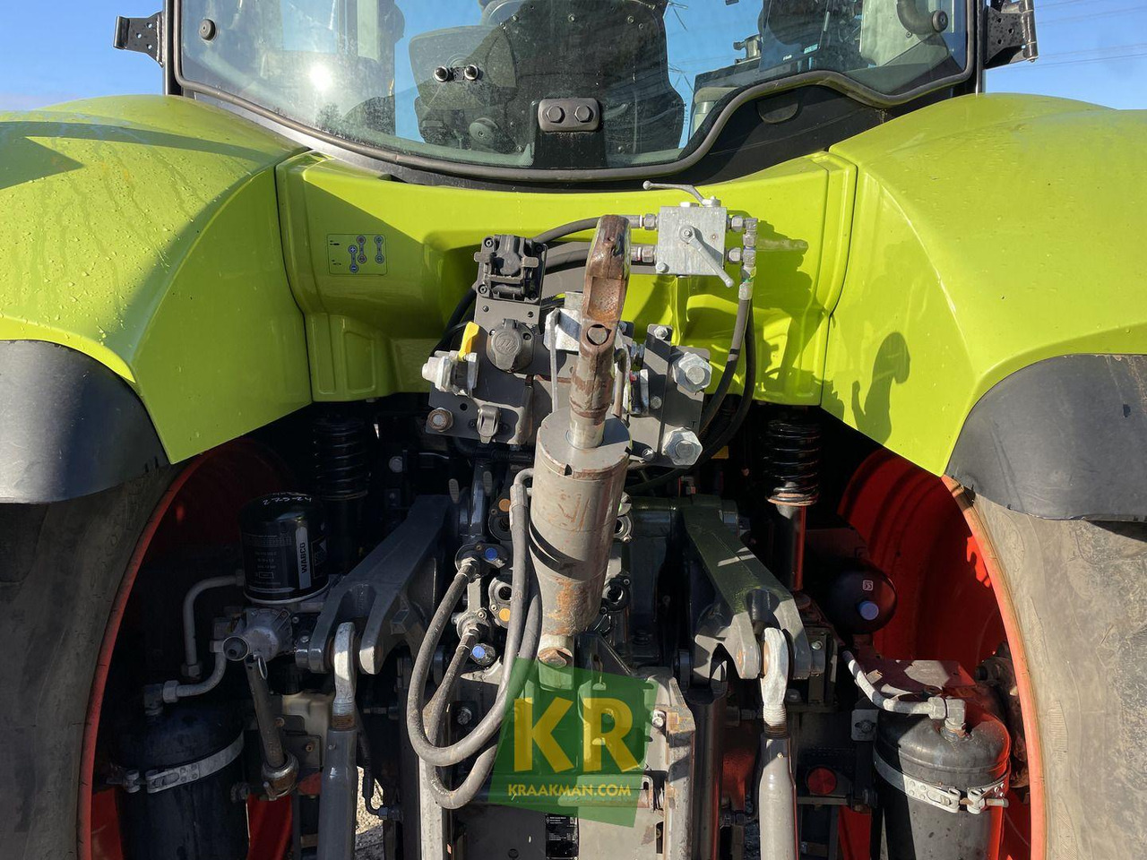 Tractor Claas Arion 530
