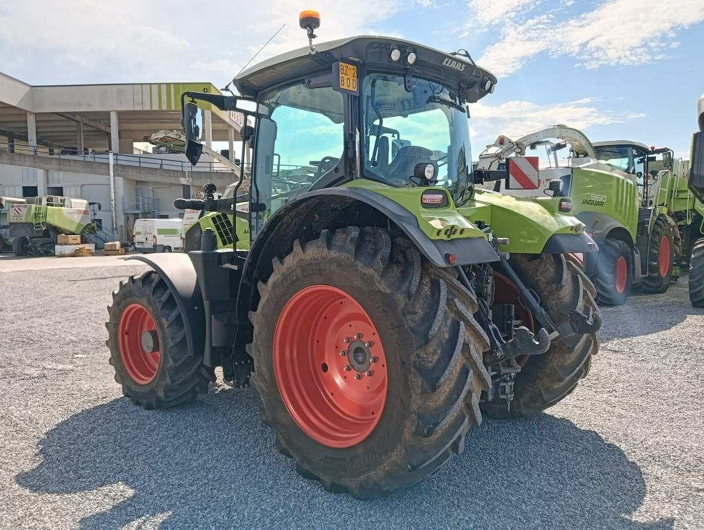 Tractor Claas Arion 550 Cmatic