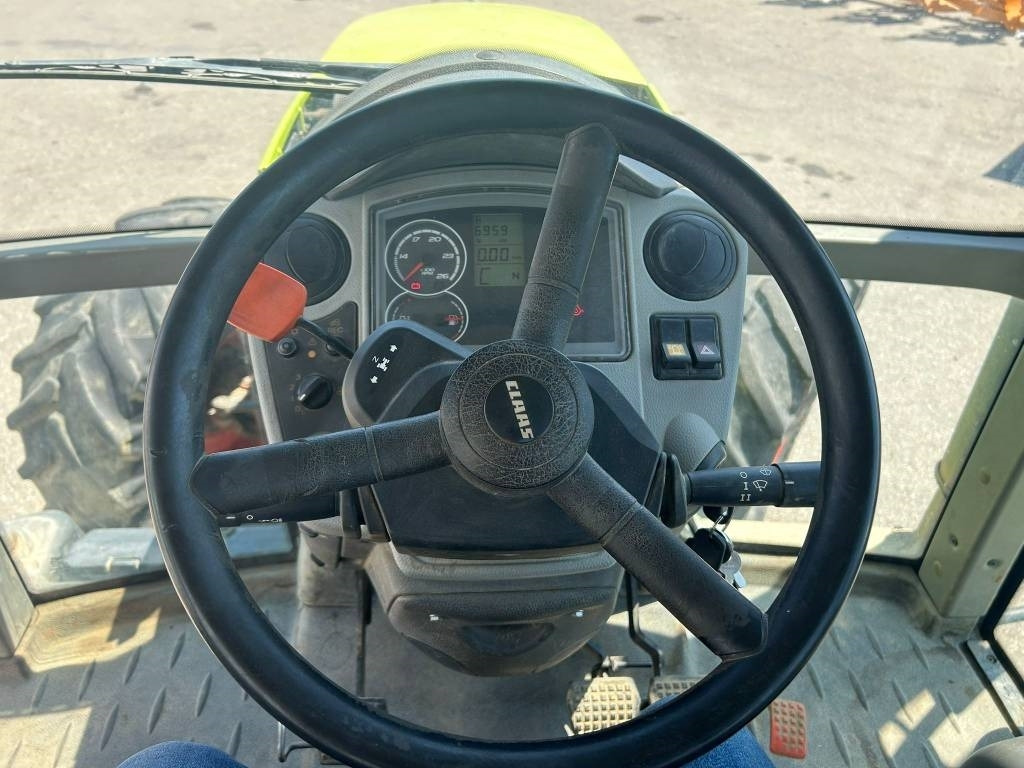 Tractor Claas Arion 610 C