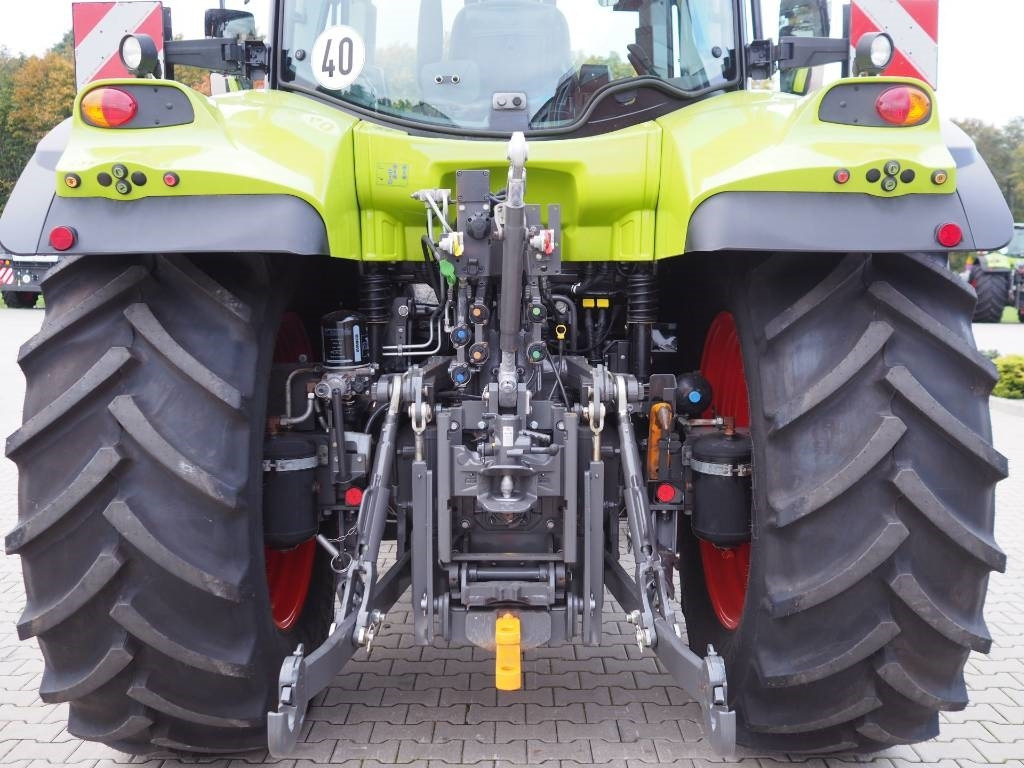 Tractor Claas Arion 610 CIS