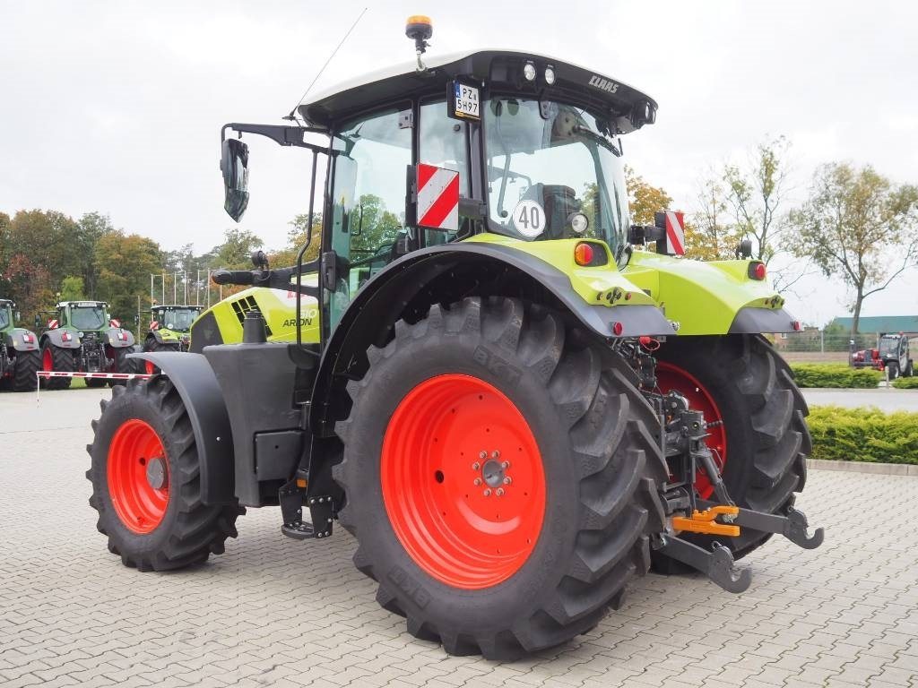 Tractor Claas Arion 610 CIS