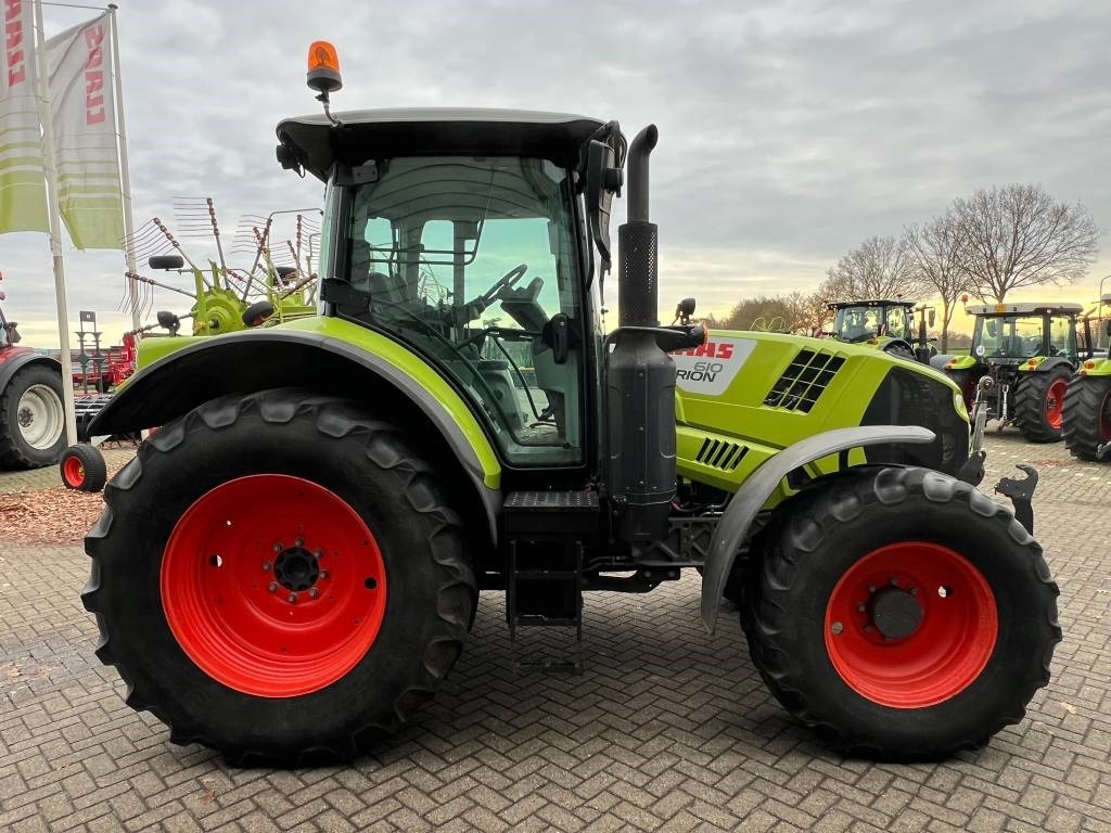 Tractor Claas Arion 610 CIS