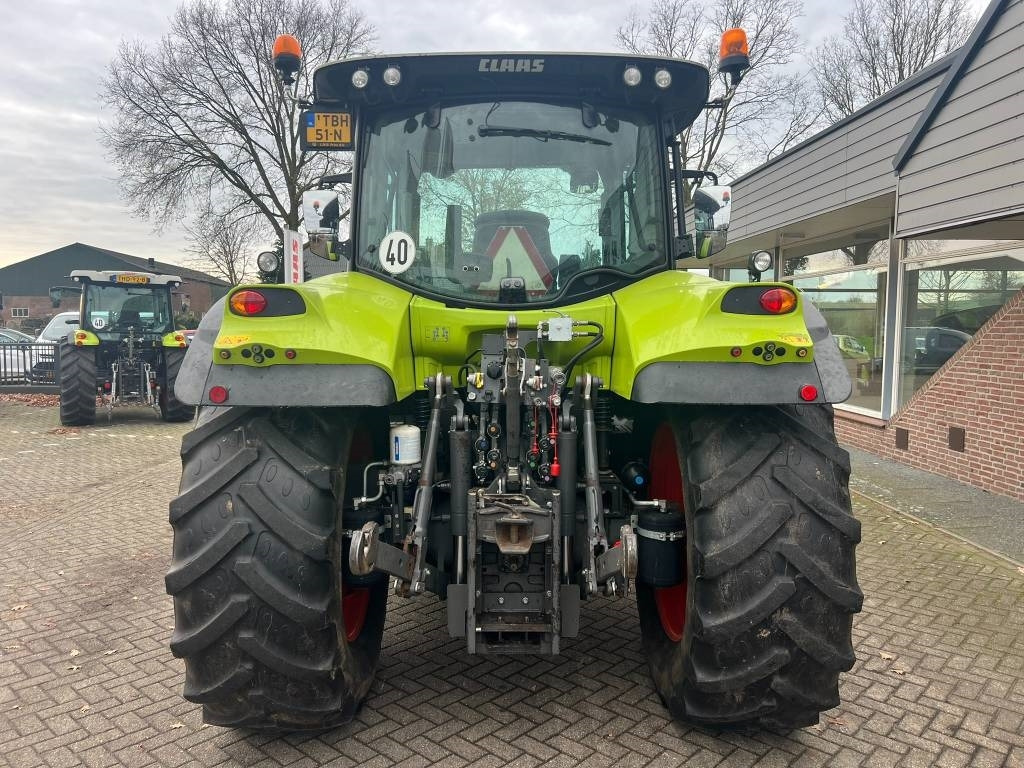 Tractor Claas Arion 610 CIS