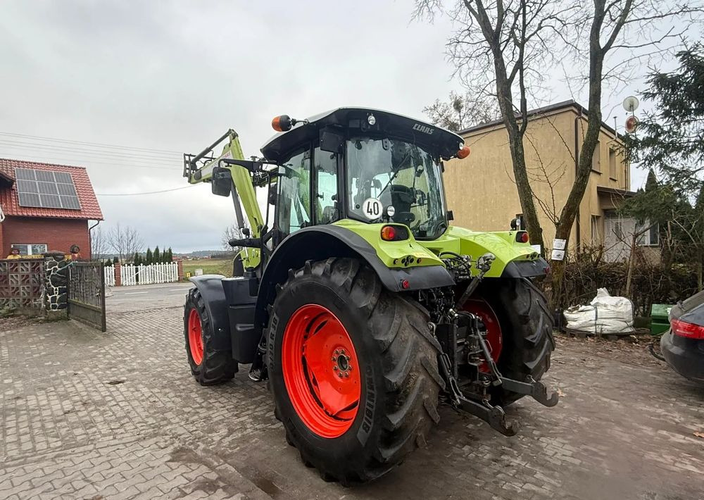 Tractor Claas Arion 620