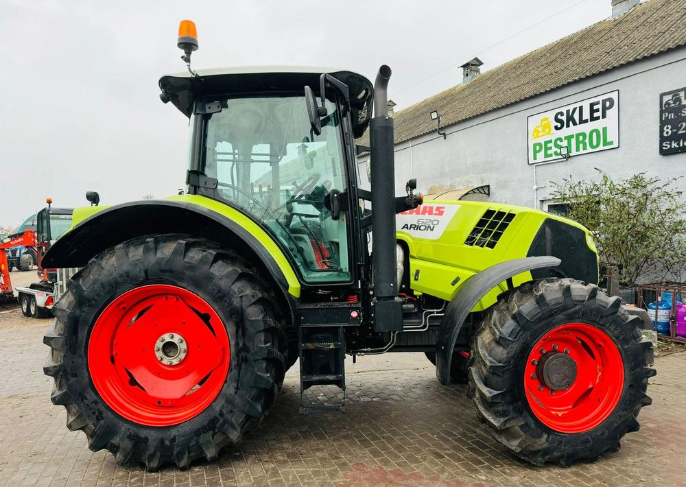 Tractor Claas Arion 620