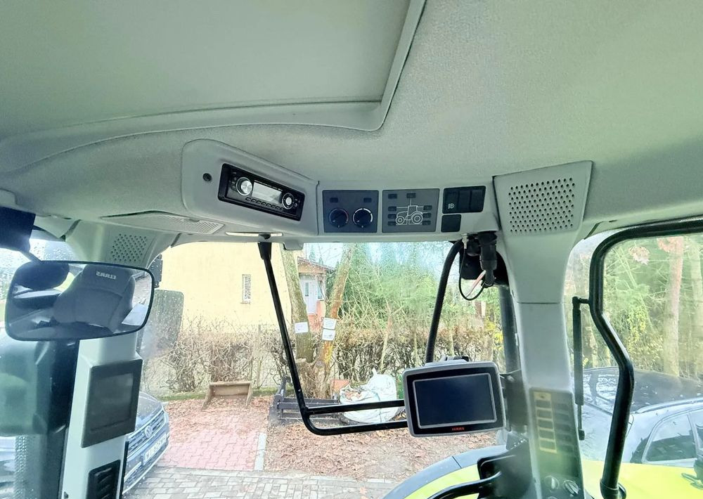 Tractor Claas Arion 620