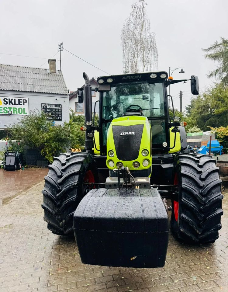 Tractor Claas Arion 630