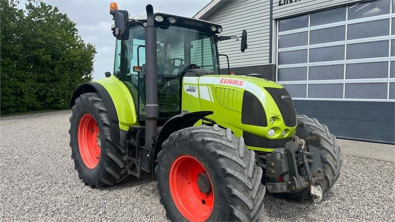 Tractor Claas Arion 630C Med frontlift