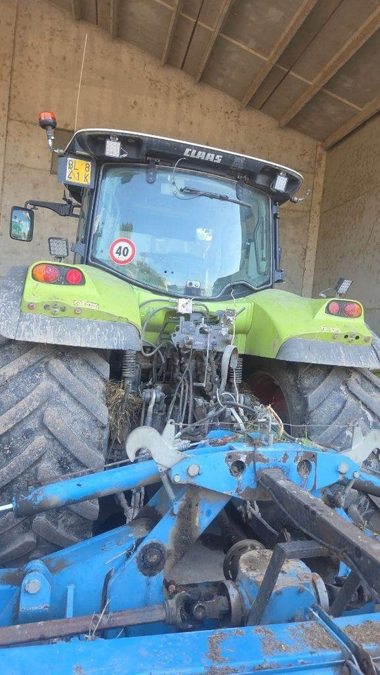 Tractor Claas Arion 630 CIS