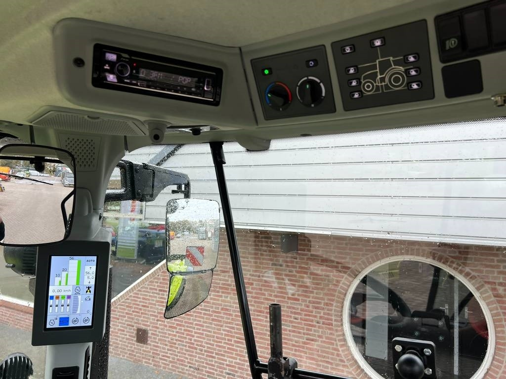 Tractor Claas Arion 630 CIS+ CMATIC