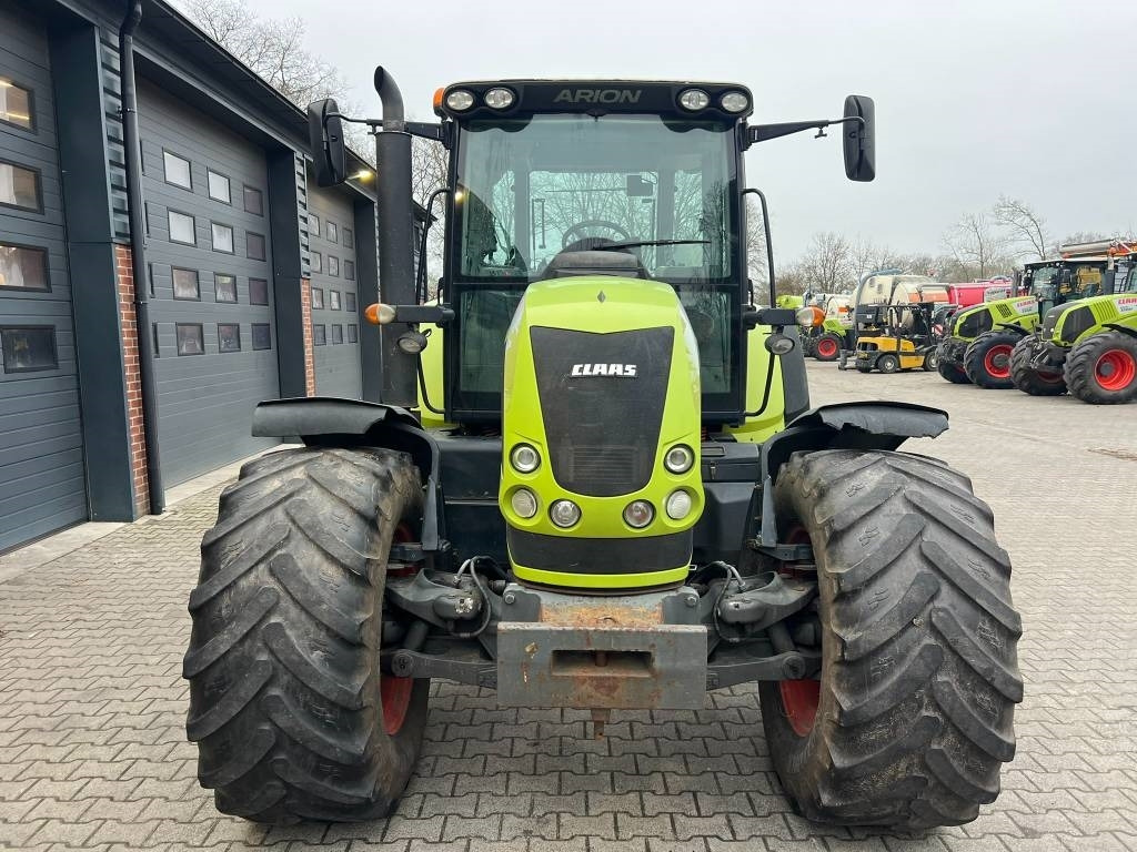 Tractor Claas Arion 630 Cebis