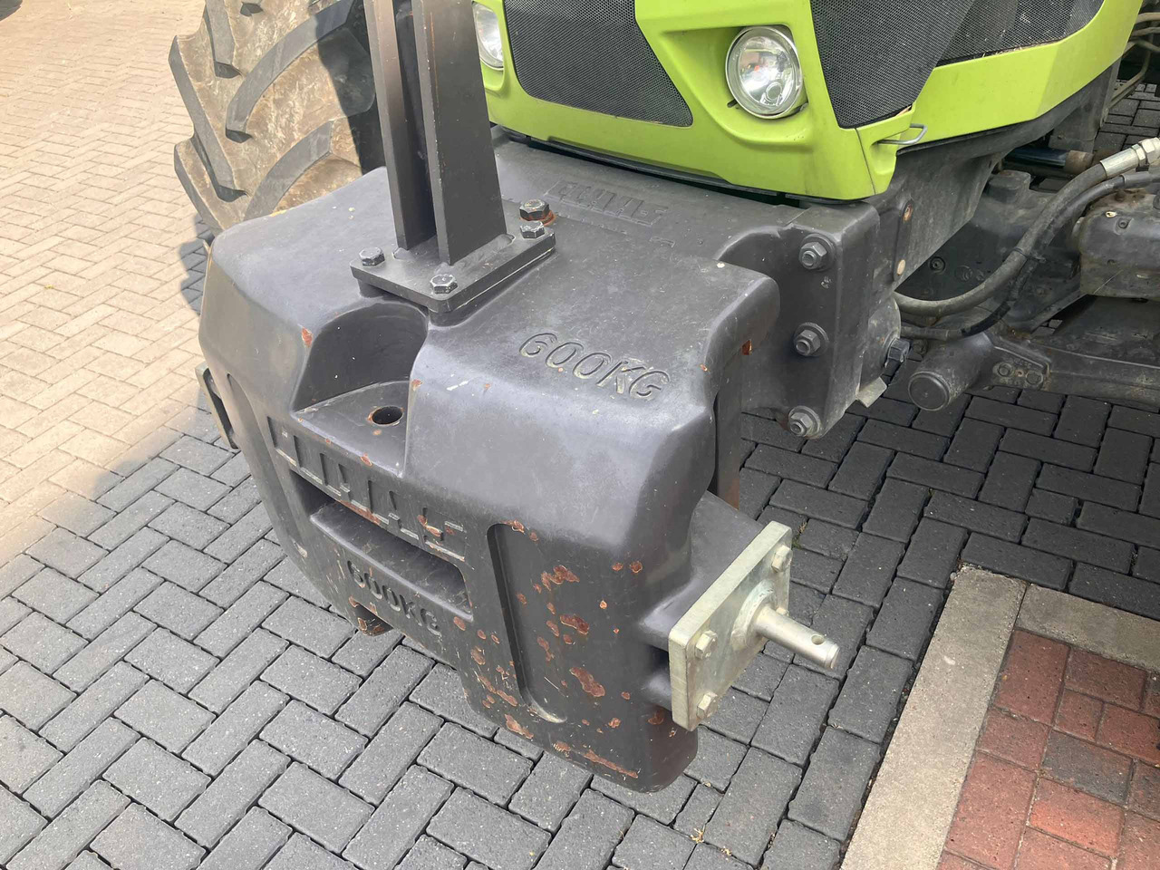 Tractor Claas Arion 640