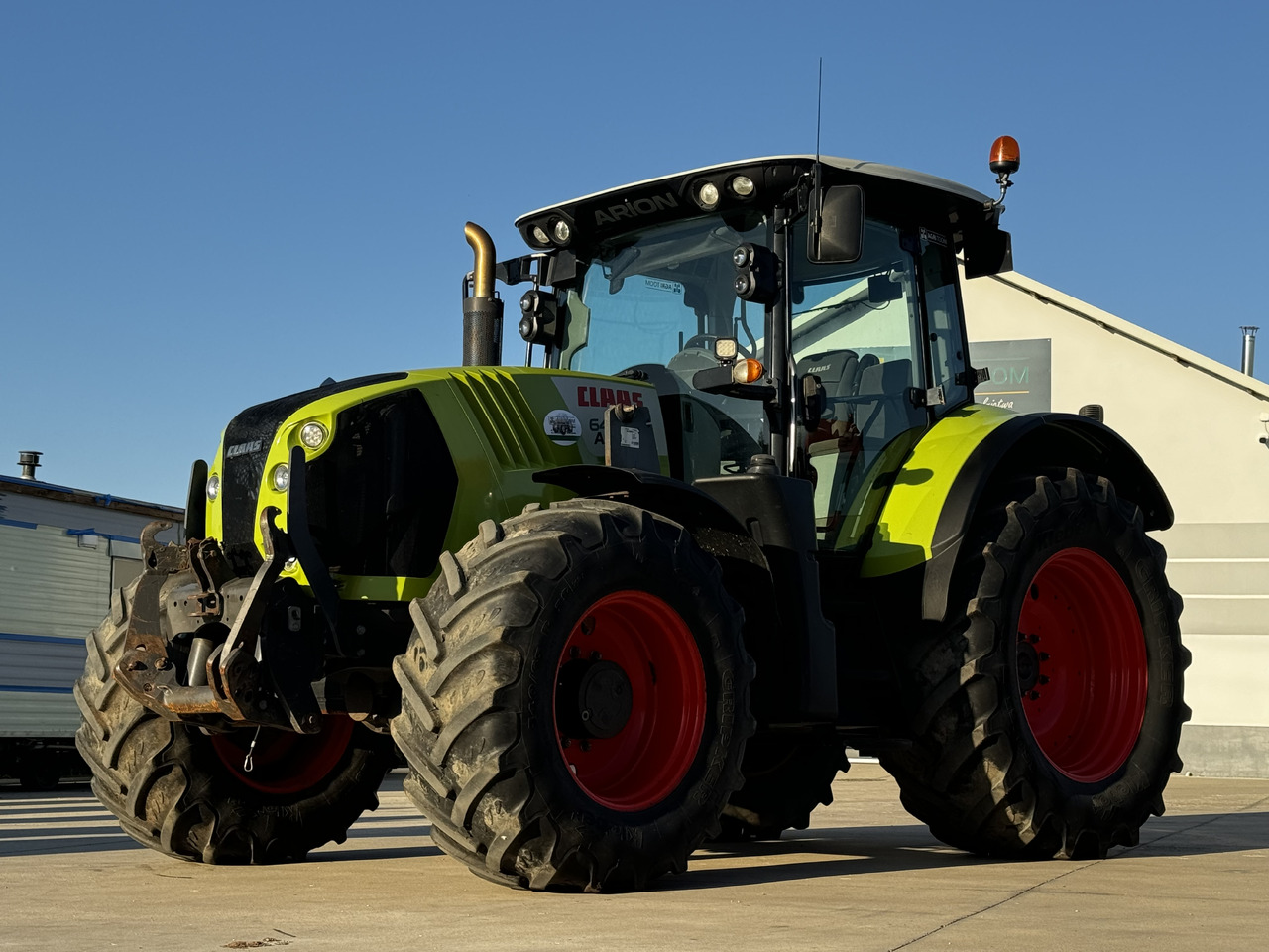 Tractor Claas Arion 640