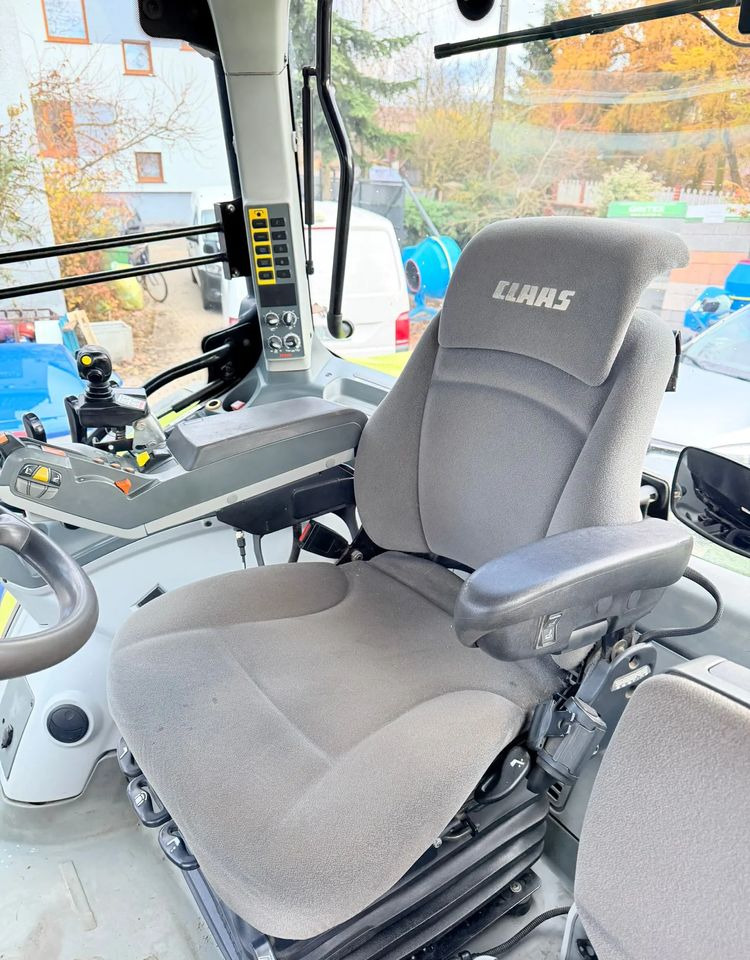 Tractor Claas Arion 640