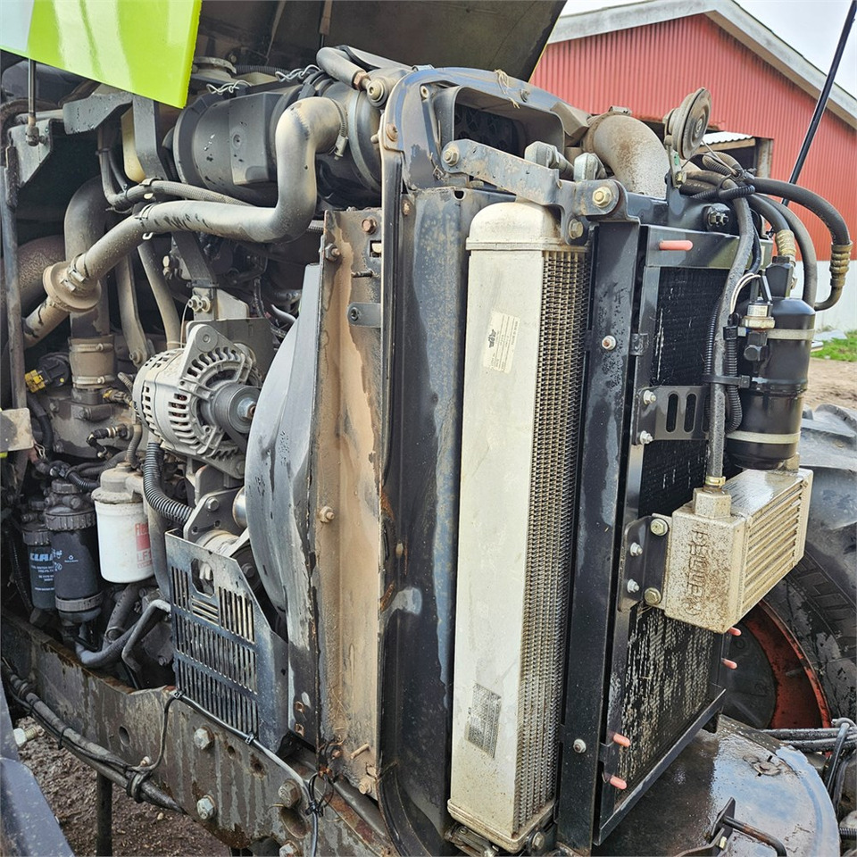 Tractor Claas Arion 640