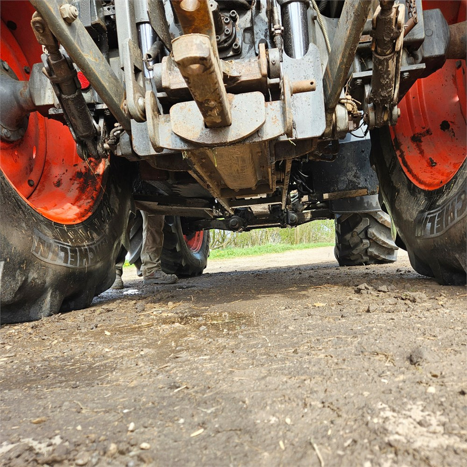 Tractor Claas Arion 640