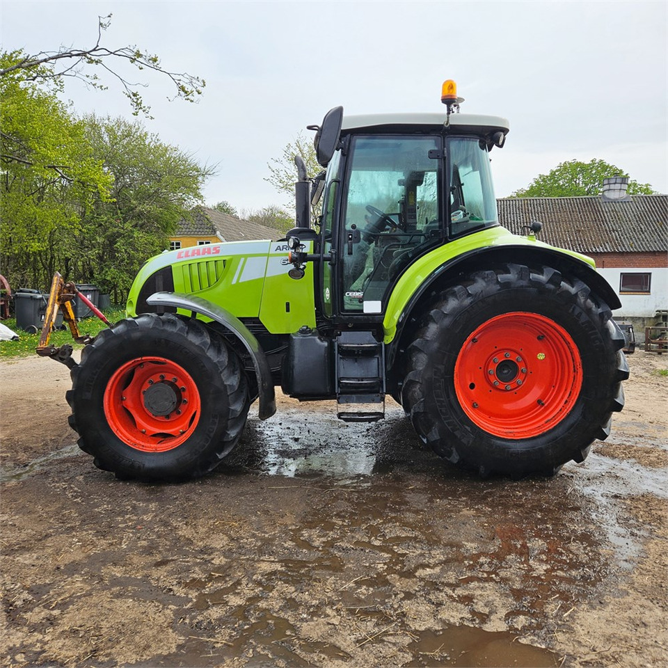 Tractor Claas Arion 640